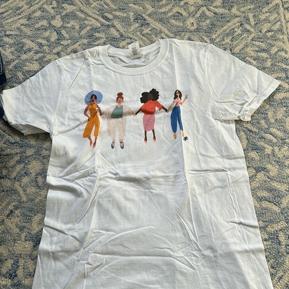 Tops - Diverse women graphic made by Spoonful of Faith tee sz medium
